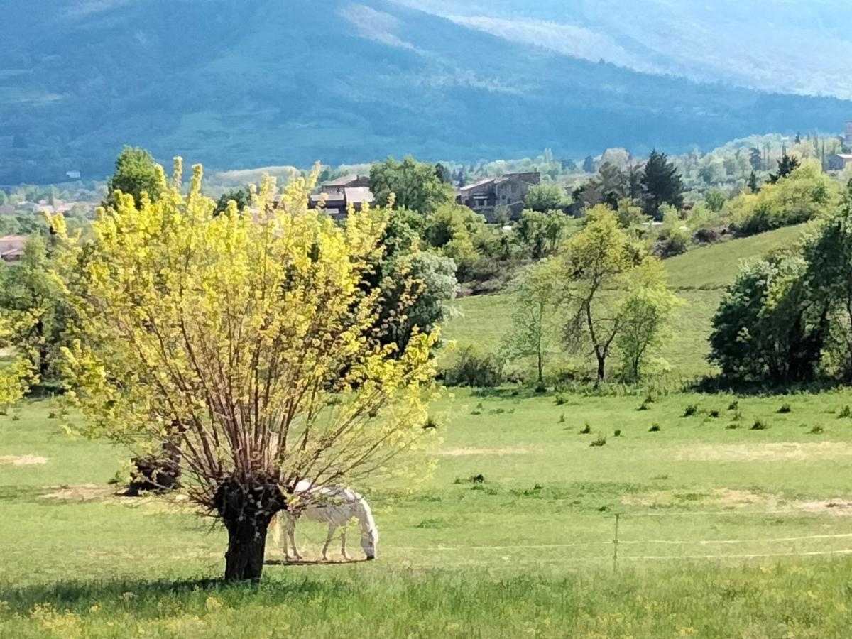 Отель La Grange De Sabatas Chomerac Экстерьер фото