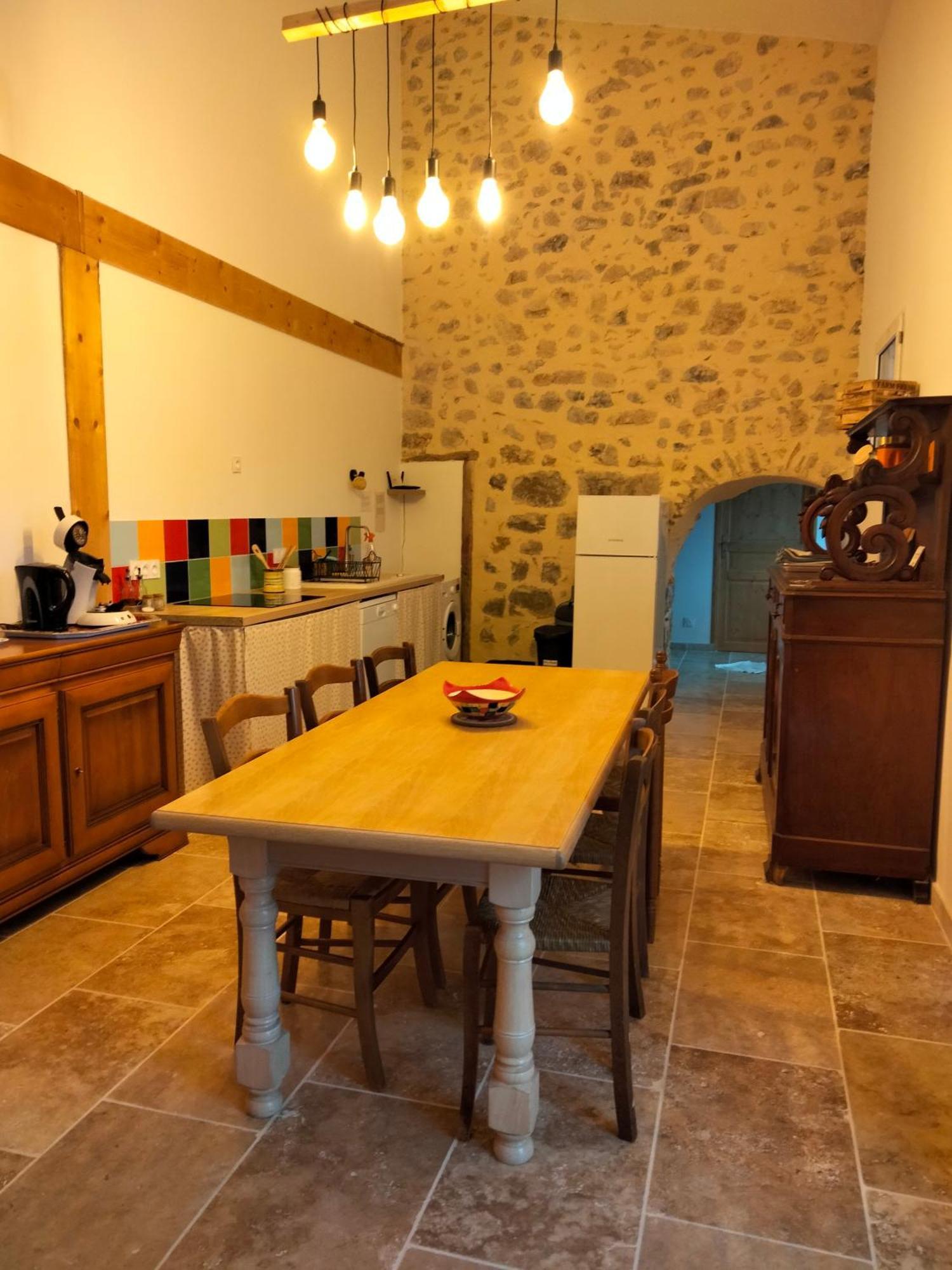 Отель La Grange De Sabatas Chomerac Экстерьер фото