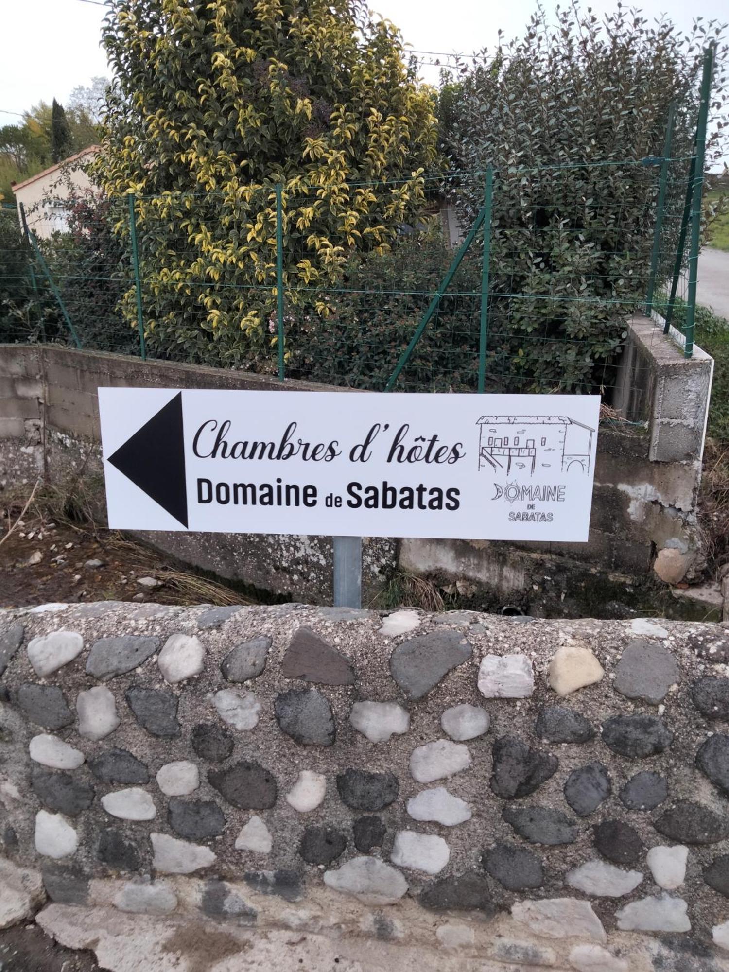 Отель La Grange De Sabatas Chomerac Экстерьер фото
